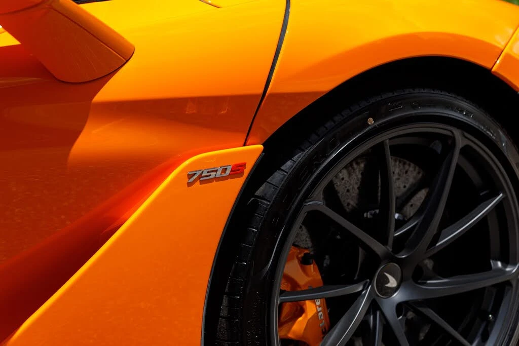 2027 McLaren 750S Coupe - Image 16 of 31