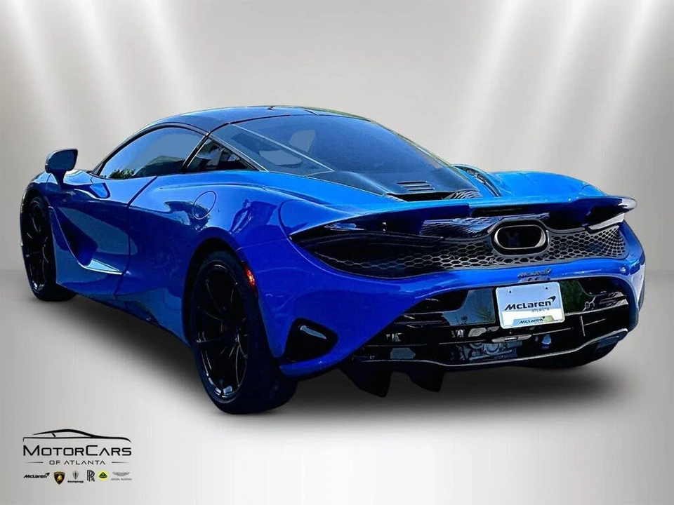 2027 McLaren 750S Coupe - Image 3 of 15