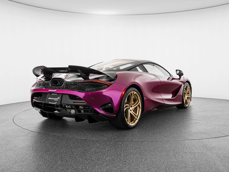2027 McLaren 750S Coupe - Image 6 of 31