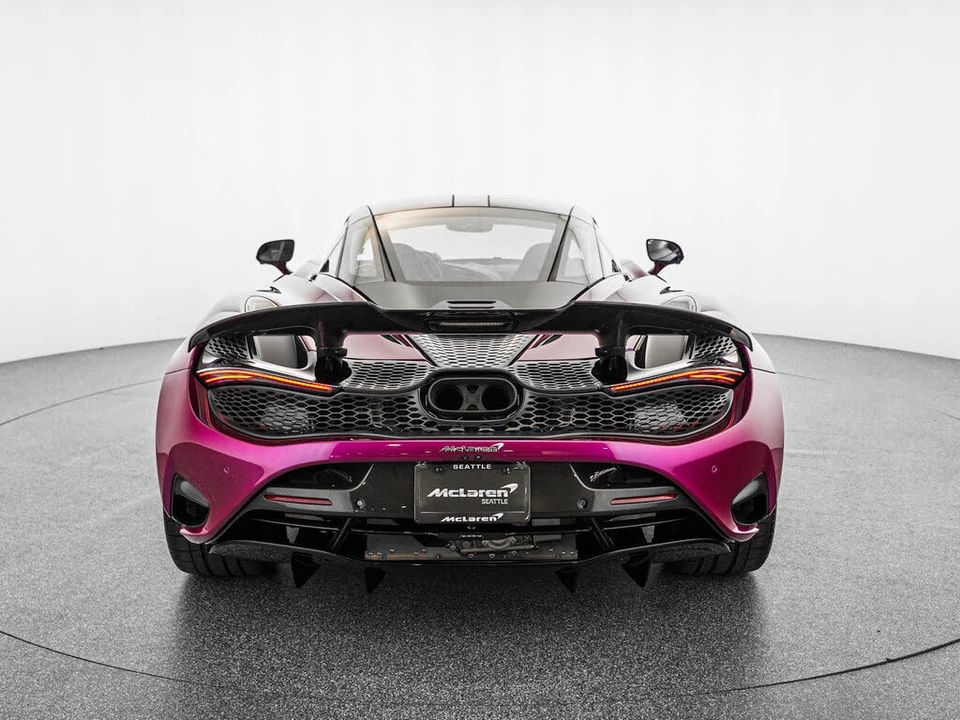 2027 McLaren 750S Coupe - Image 4 of 31