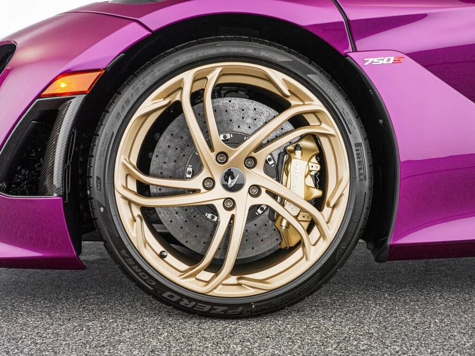 2027 McLaren 750S Coupe - Image 30 of 31