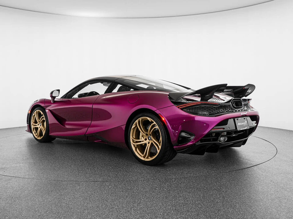 2027 McLaren 750S Coupe - Image 3 of 31