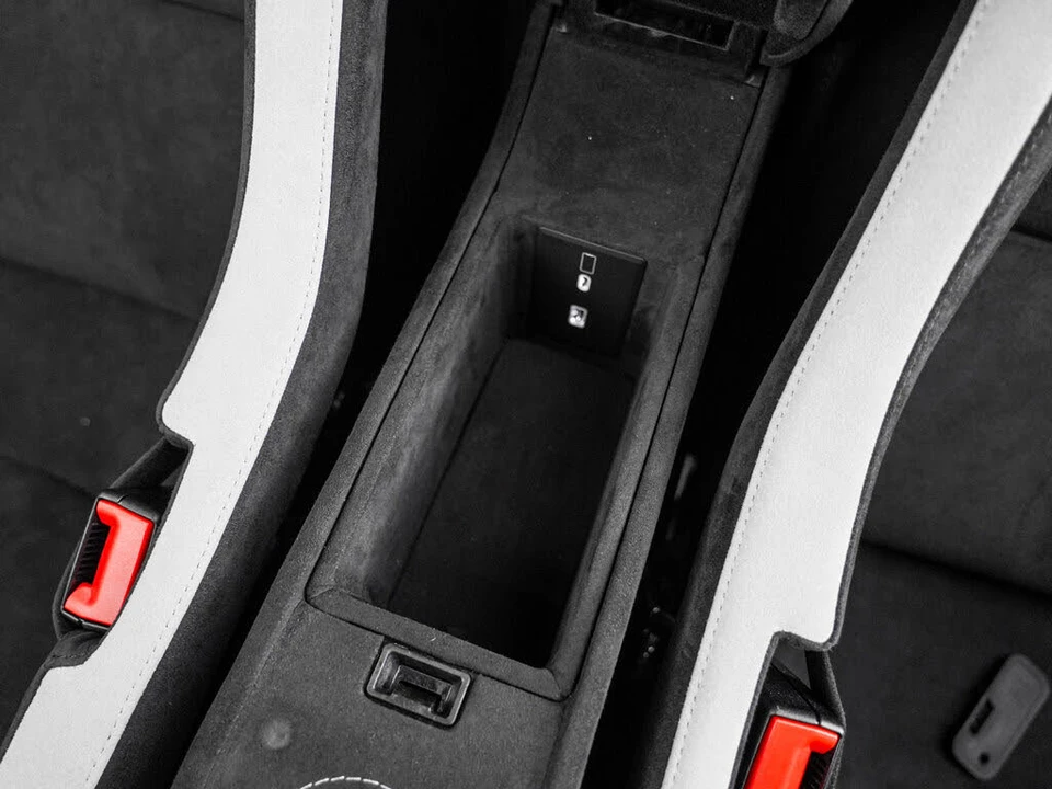 2027 McLaren 750S Coupe - Image 23 of 31