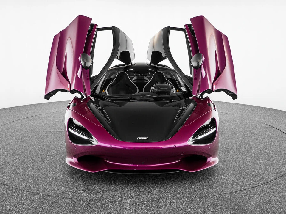 2027 McLaren 750S Coupe - Image 9 of 31