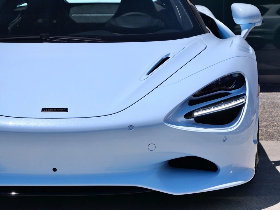 2027 McLaren 750S Coupe - Image 6 of 28