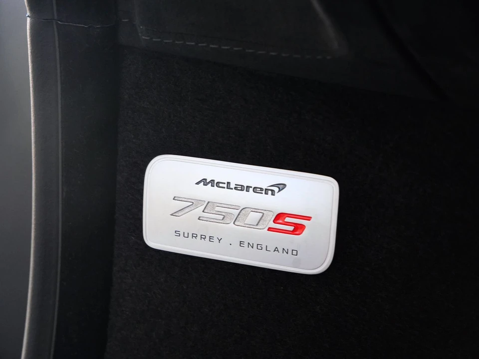 2027 McLaren 750S Coupe - Image 27 of 28