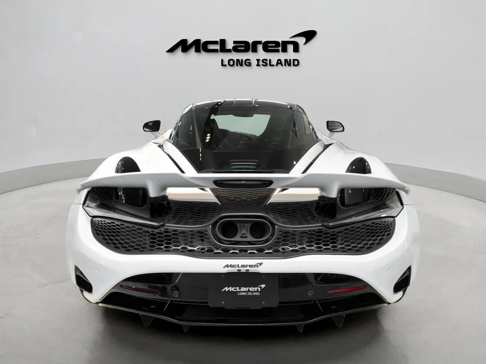 2027 McLaren 750S - Image 5 of 31