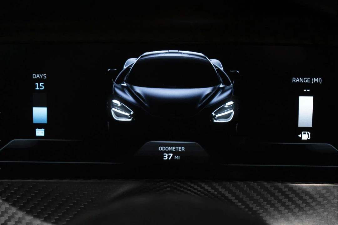2027 McLaren 750S - Image 26 of 31
