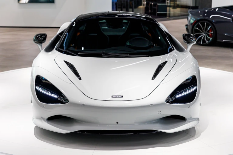 2027 McLaren 750S - Image 6 of 6