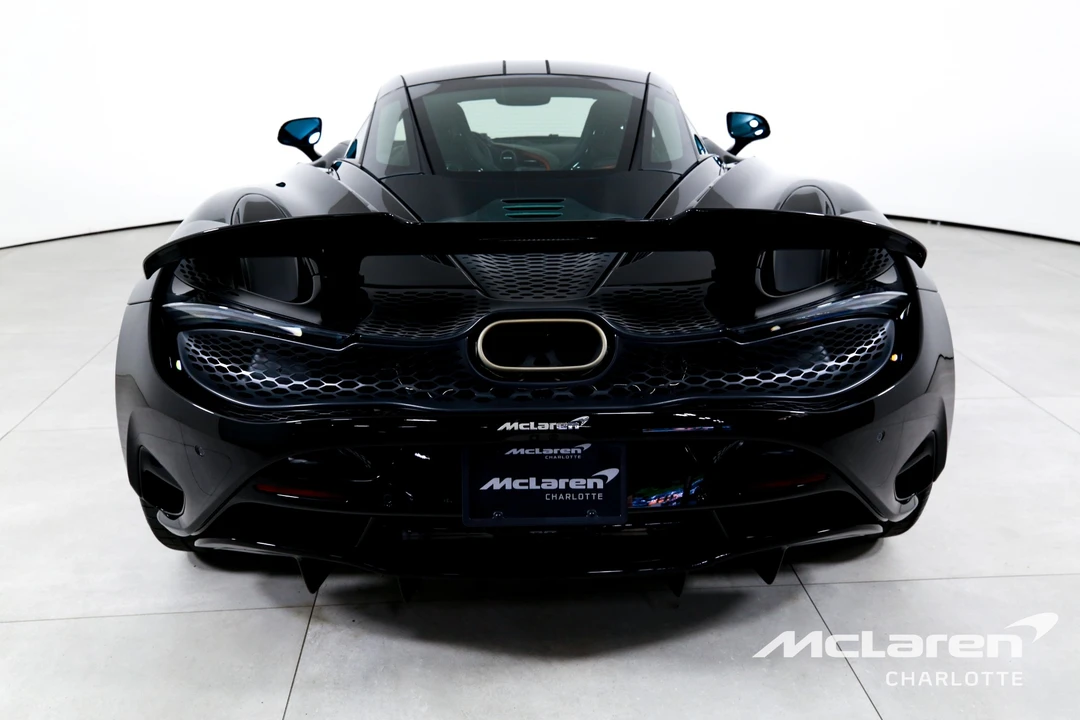 2027 McLaren 750S - Image 8 of 31