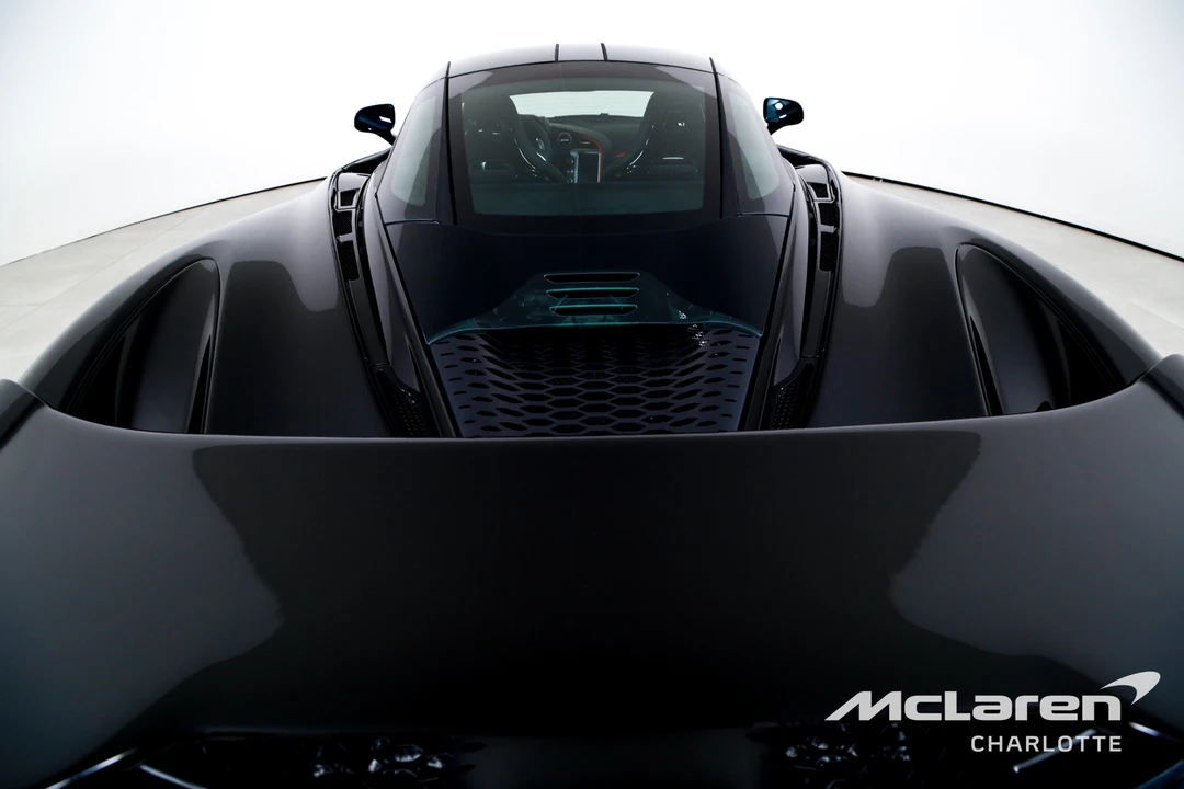 2027 McLaren 750S - Image 26 of 31
