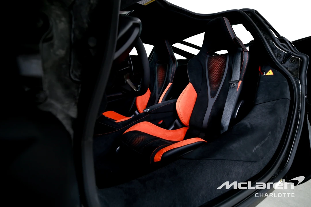 2027 McLaren 750S - Image 12 of 31