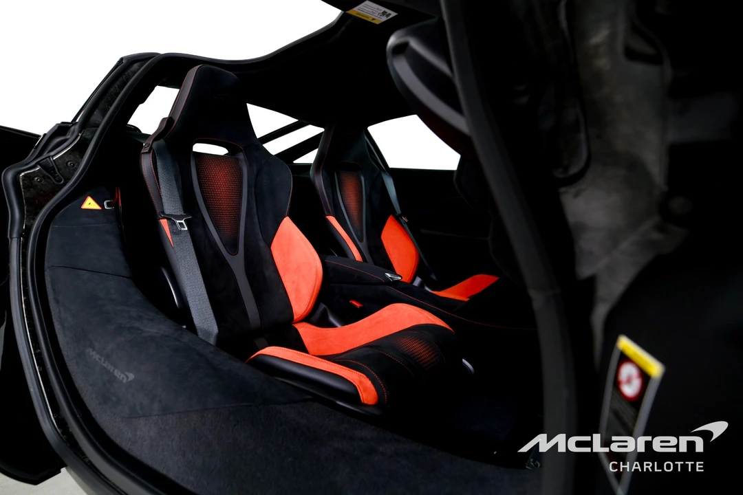 2027 McLaren 750S - Image 19 of 31
