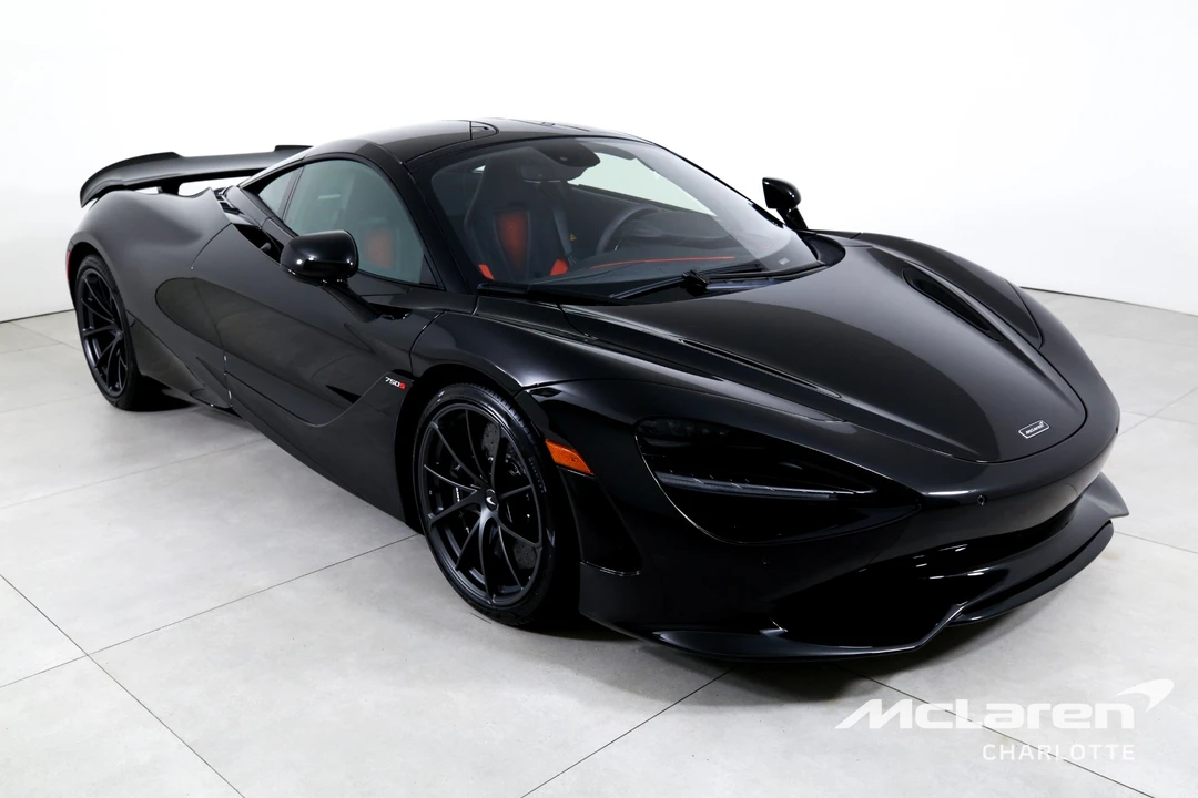 2027 McLaren 750S - Image 3 of 31