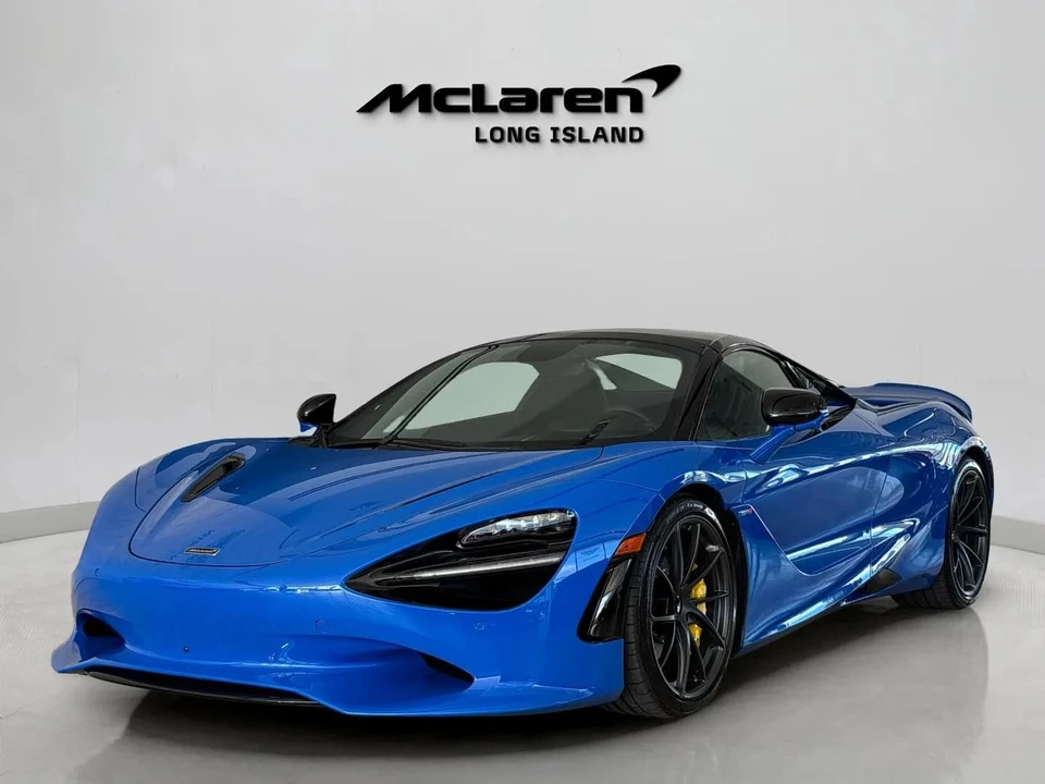 2027 McLaren 750S - Image 2 of 31