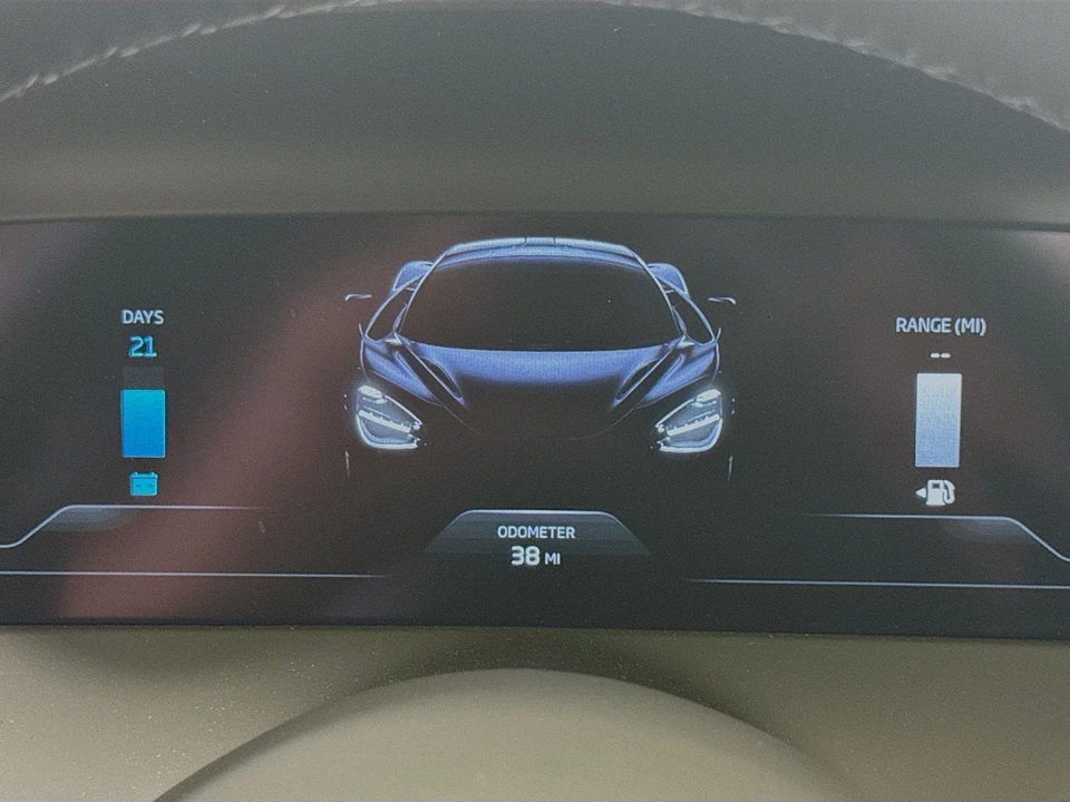 2027 McLaren 750S Spider - Image 12 of 22
