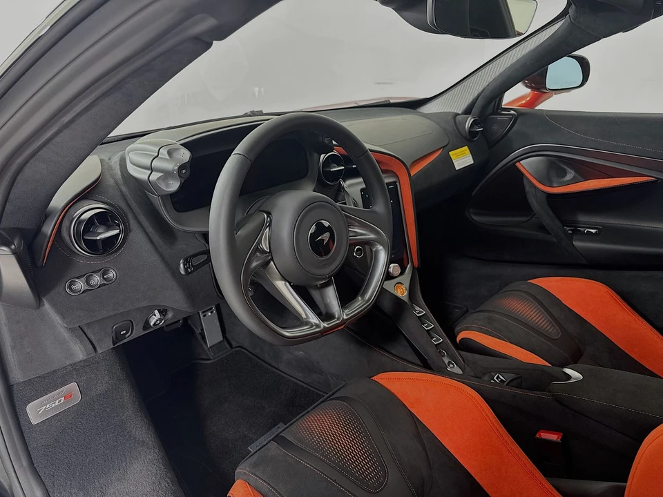 2027 McLaren 750S Spider - Image 10 of 22
