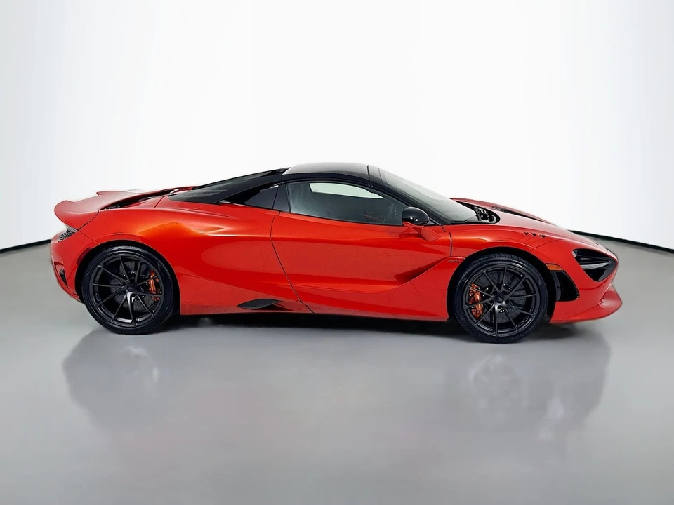 2027 McLaren 750S Spider - Image 8 of 22