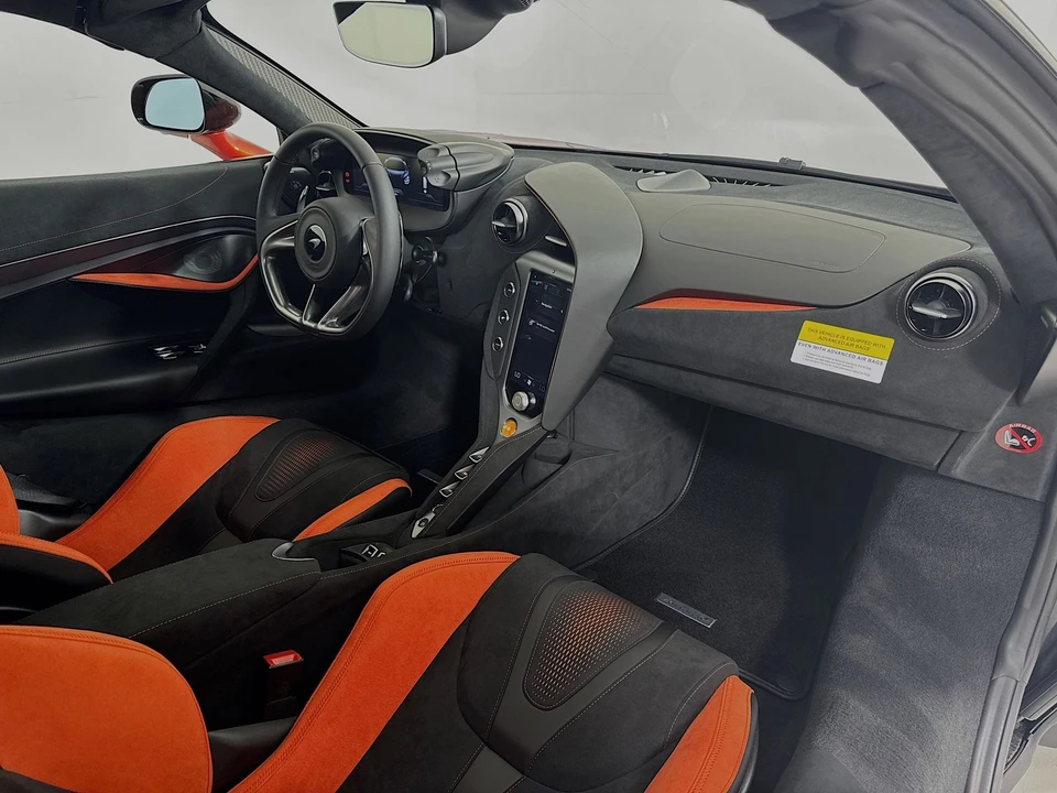 2027 McLaren 750S Spider - Image 21 of 22