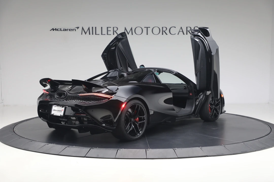 2027 McLaren 750S Spider - Image 19 of 31