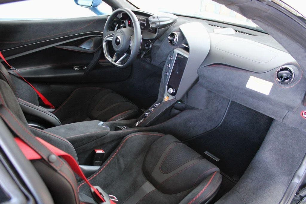 2027 McLaren 750S Spider - Image 3 of 31