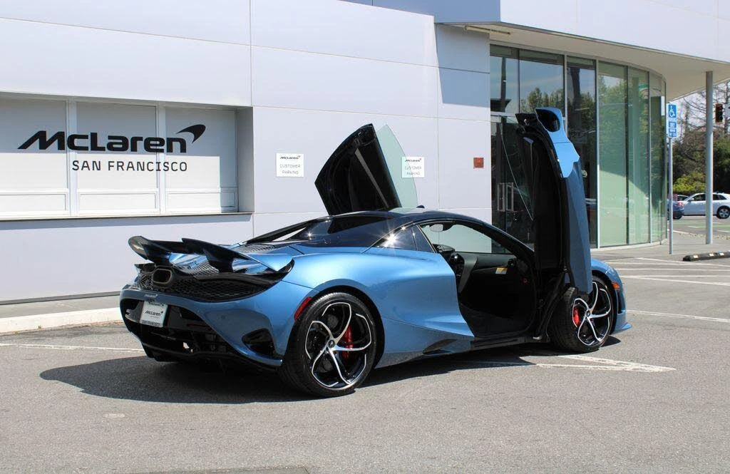 2027 McLaren 750S Spider - Image 16 of 31
