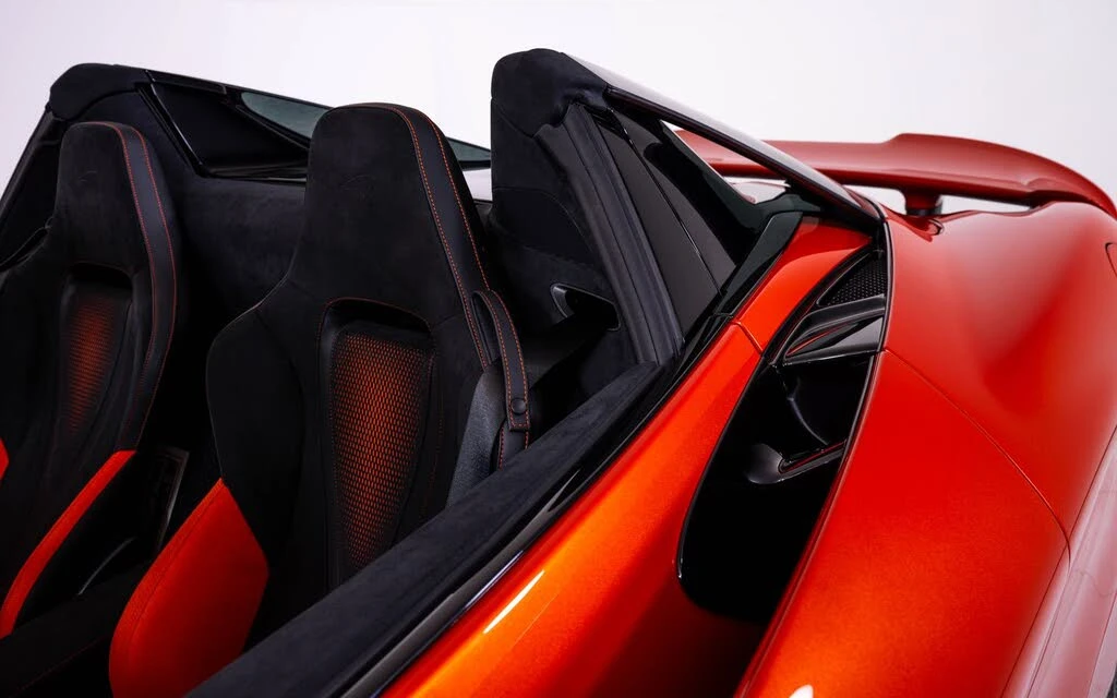 2027 McLaren 750S Spider - Image 16 of 26