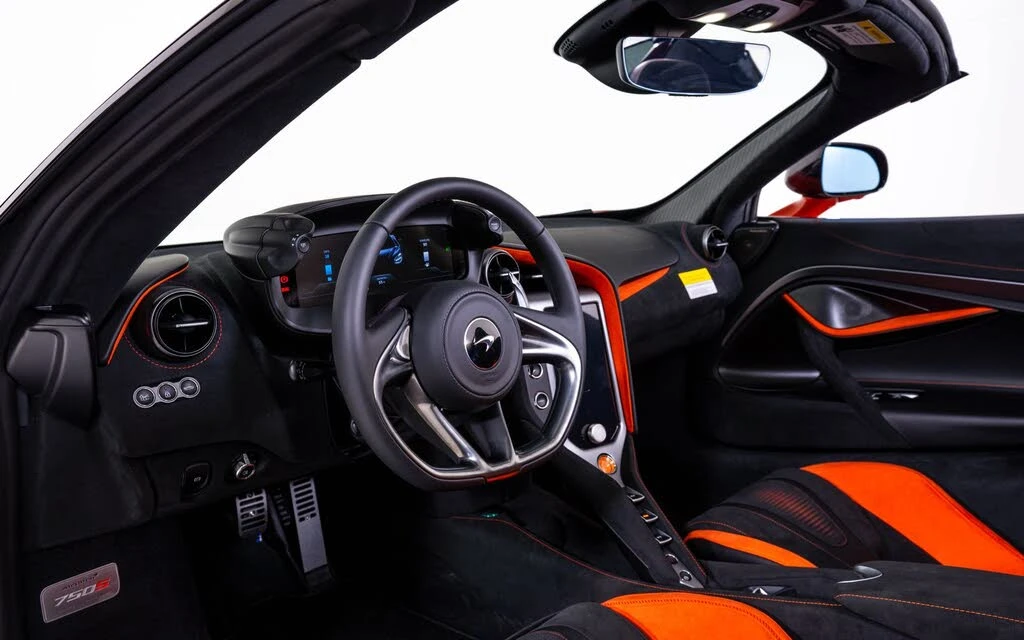 2027 McLaren 750S Spider - Image 21 of 26