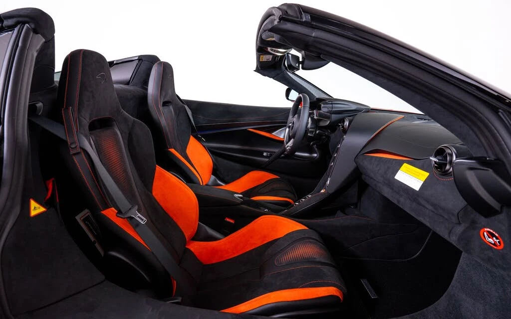 2027 McLaren 750S Spider - Image 24 of 26