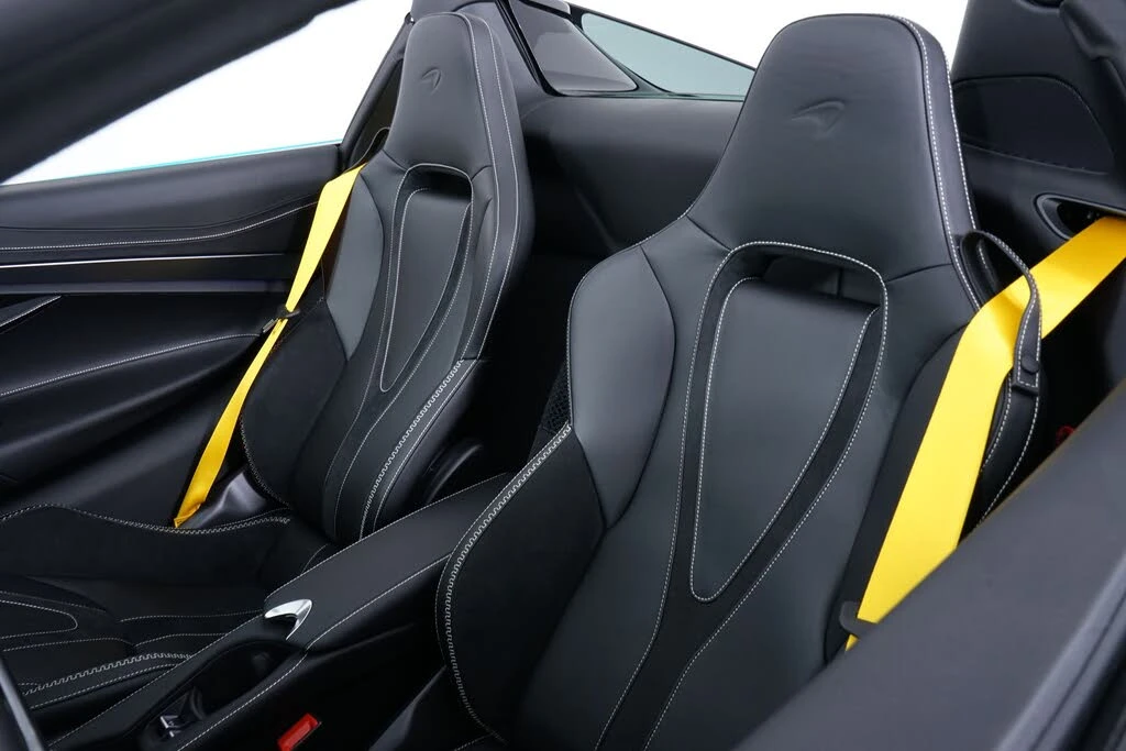 2027 McLaren 750S Spider - Image 23 of 27