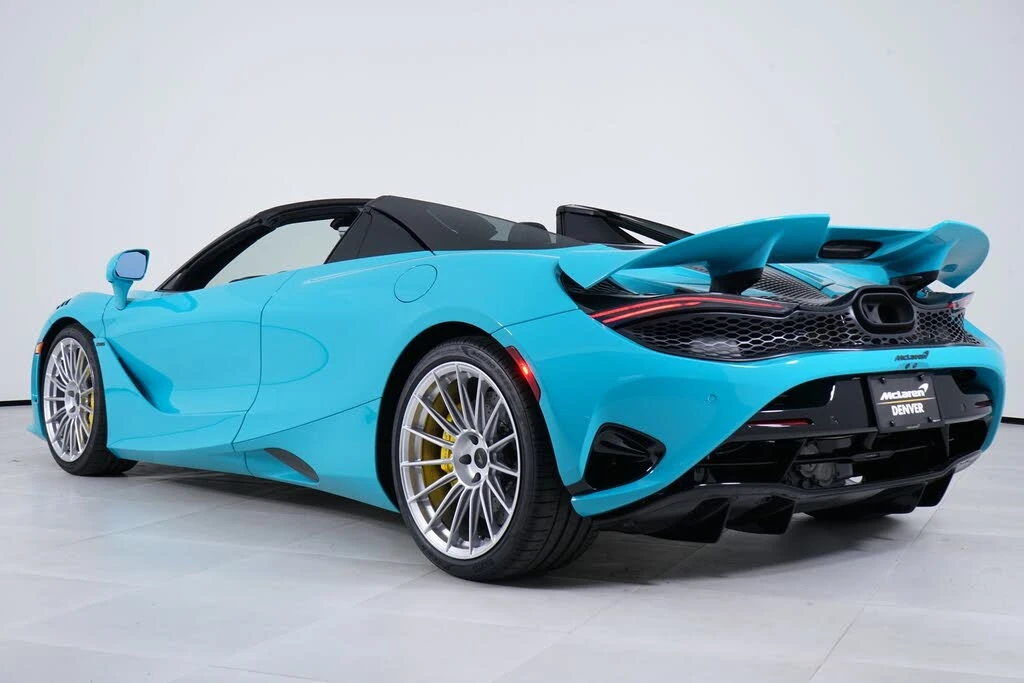 2027 McLaren 750S Spider - Image 17 of 27