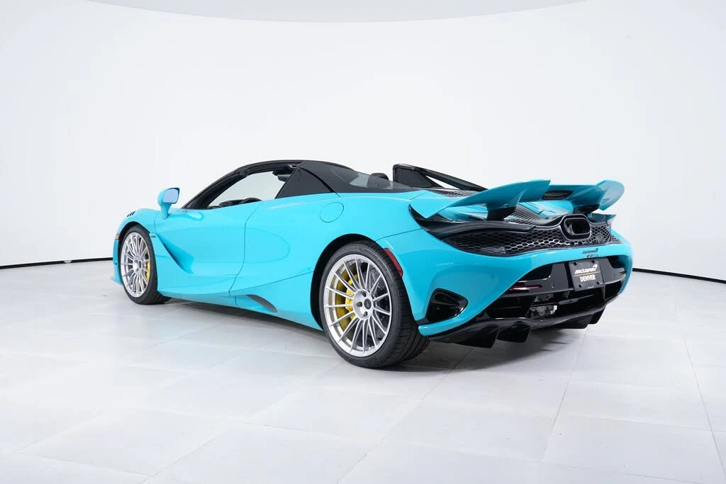 2027 McLaren 750S Spider - Image 3 of 27