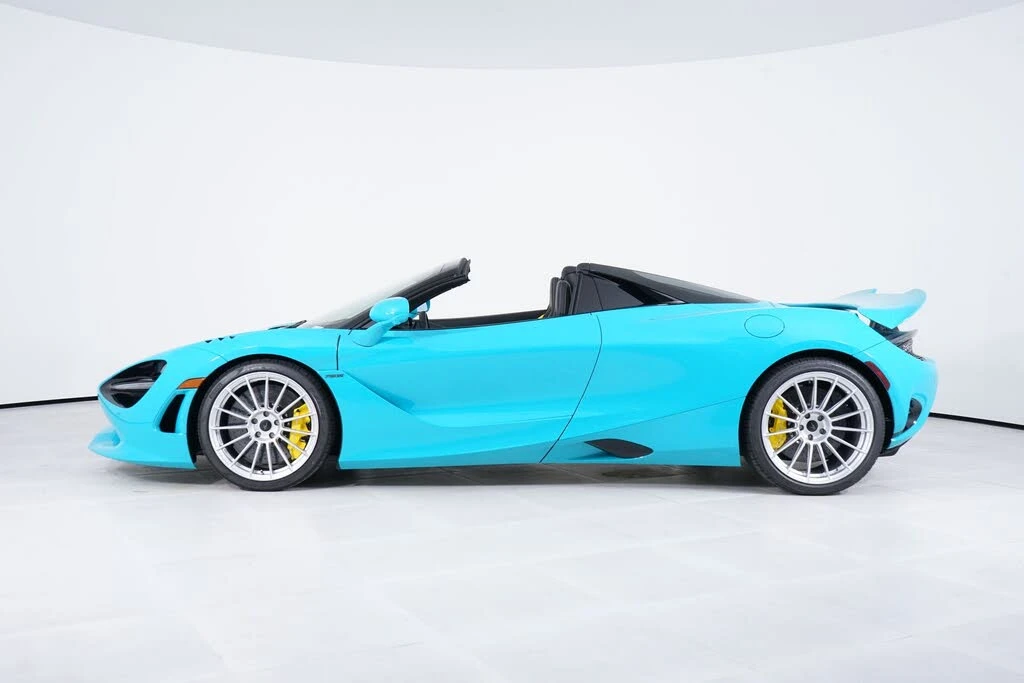 2027 McLaren 750S Spider - Image 2 of 27