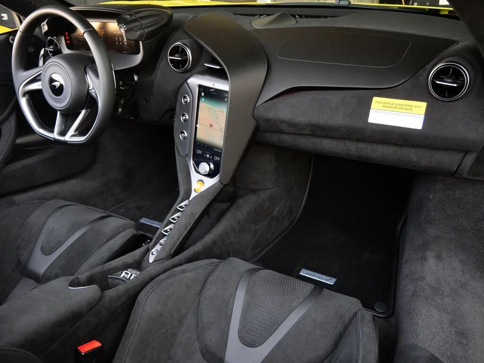 2027 McLaren 750S Spider - Image 10 of 27