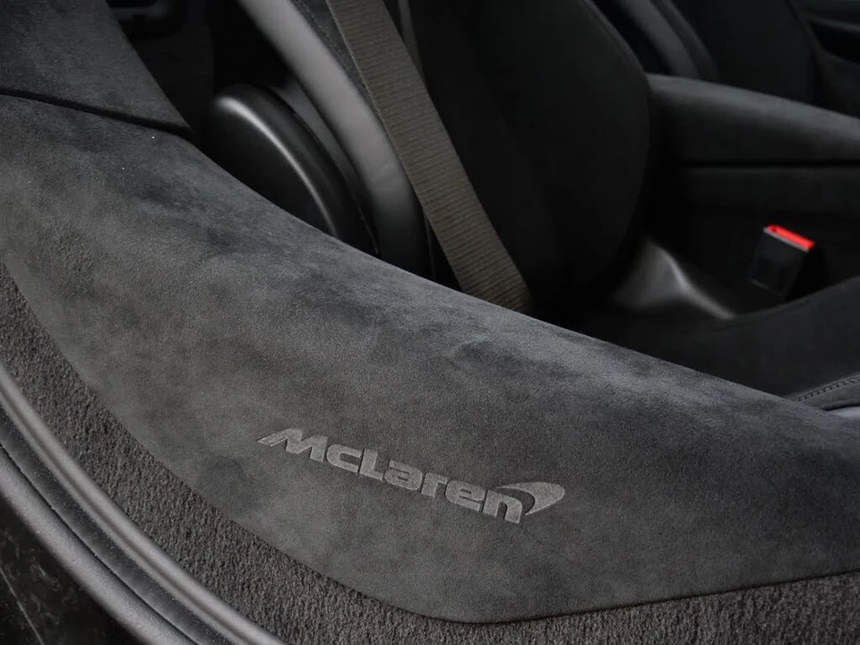 2027 McLaren 750S Spider - Image 22 of 27