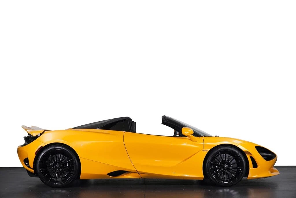 2027 McLaren 750S Spider - Image 17 of 31