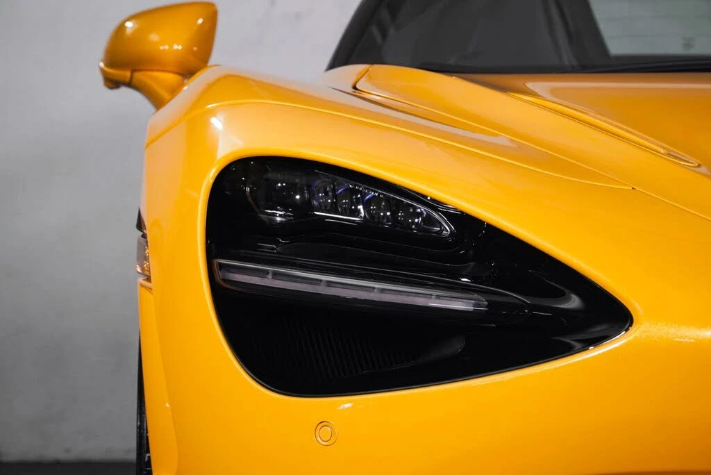 2027 McLaren 750S Spider - Image 15 of 31
