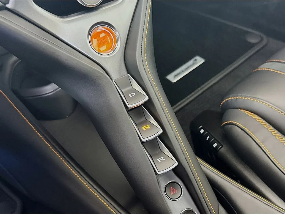 2027 McLaren 750S Spider - Image 14 of 22