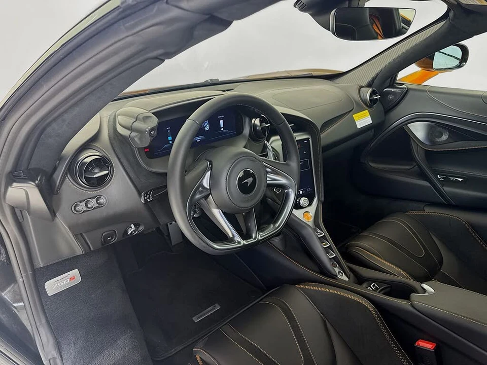2027 McLaren 750S Spider - Image 10 of 22