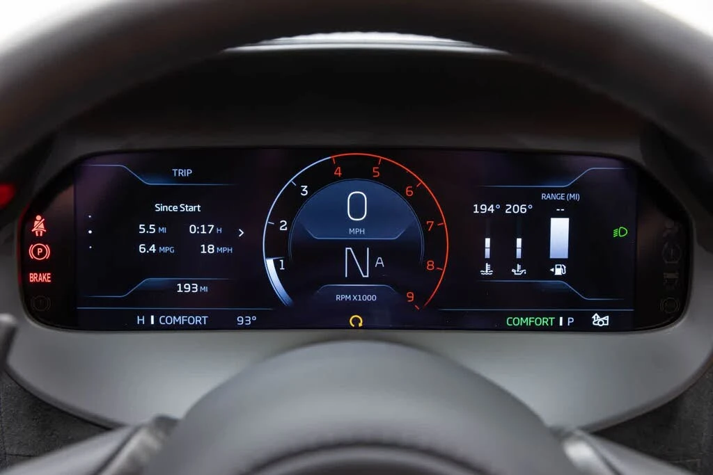 2027 McLaren 750S Spider - Image 15 of 31