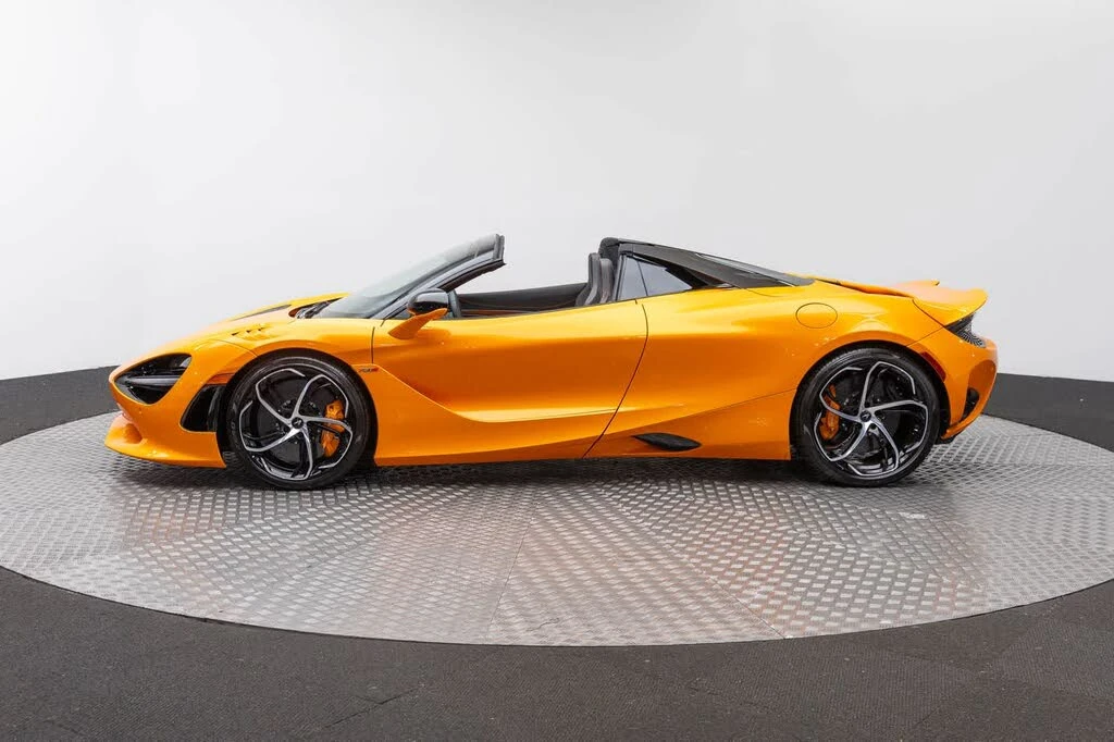 2027 McLaren 750S Spider - Image 3 of 31