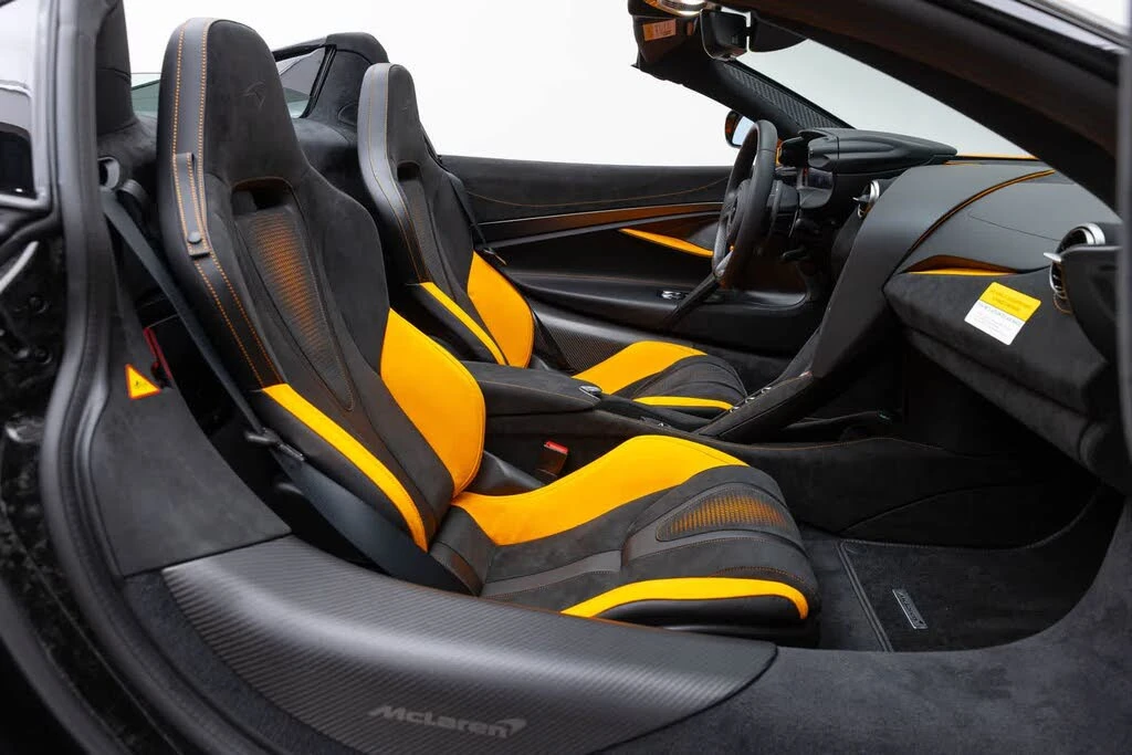 2027 McLaren 750S Spider - Image 13 of 31