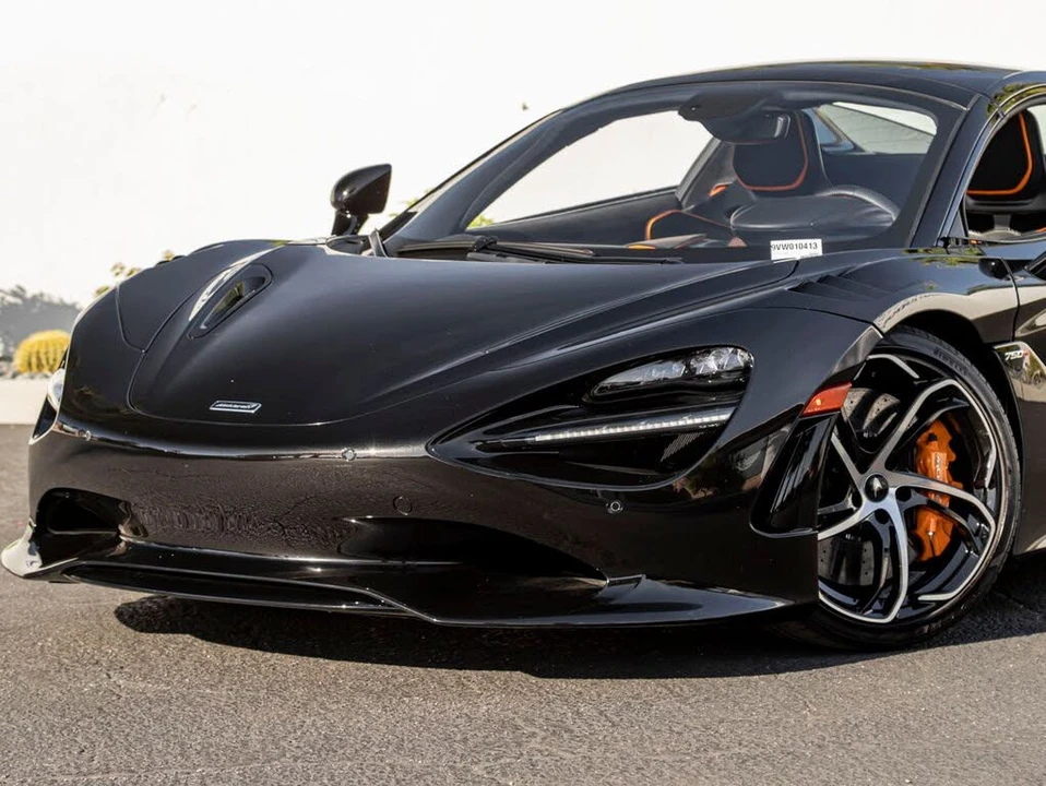 2027 McLaren 750S Spider - Image 3 of 31
