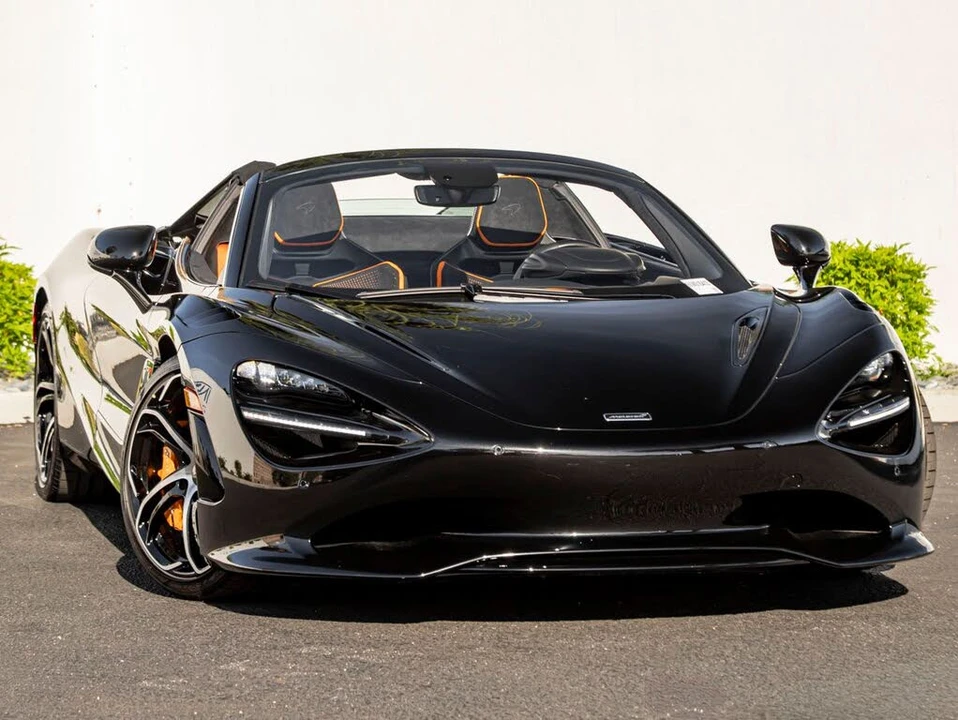 2027 McLaren 750S Spider - Image 5 of 31