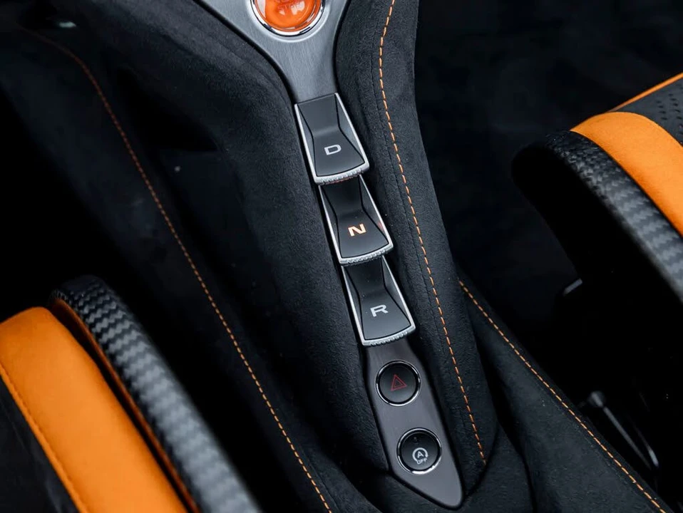 2027 McLaren 750S Spider - Image 21 of 31