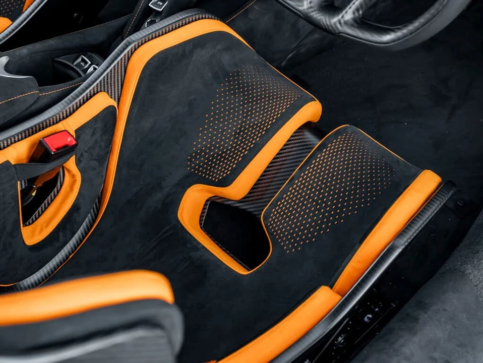 2027 McLaren 750S Spider - Image 26 of 31