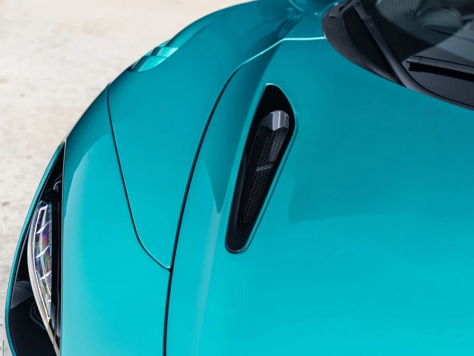 2027 McLaren 750S Spider - Image 20 of 31