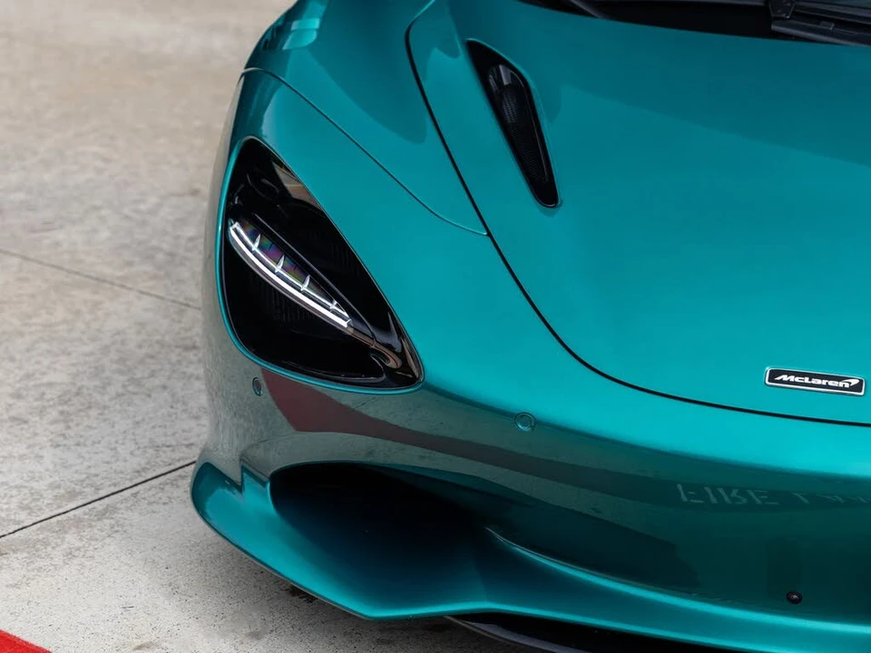 2027 McLaren 750S Spider - Image 24 of 31