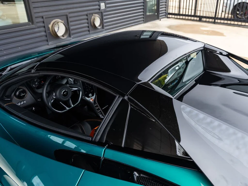 2027 McLaren 750S Spider - Image 28 of 31