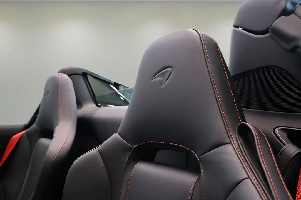 2027 McLaren 750S Spider - Image 18 of 31